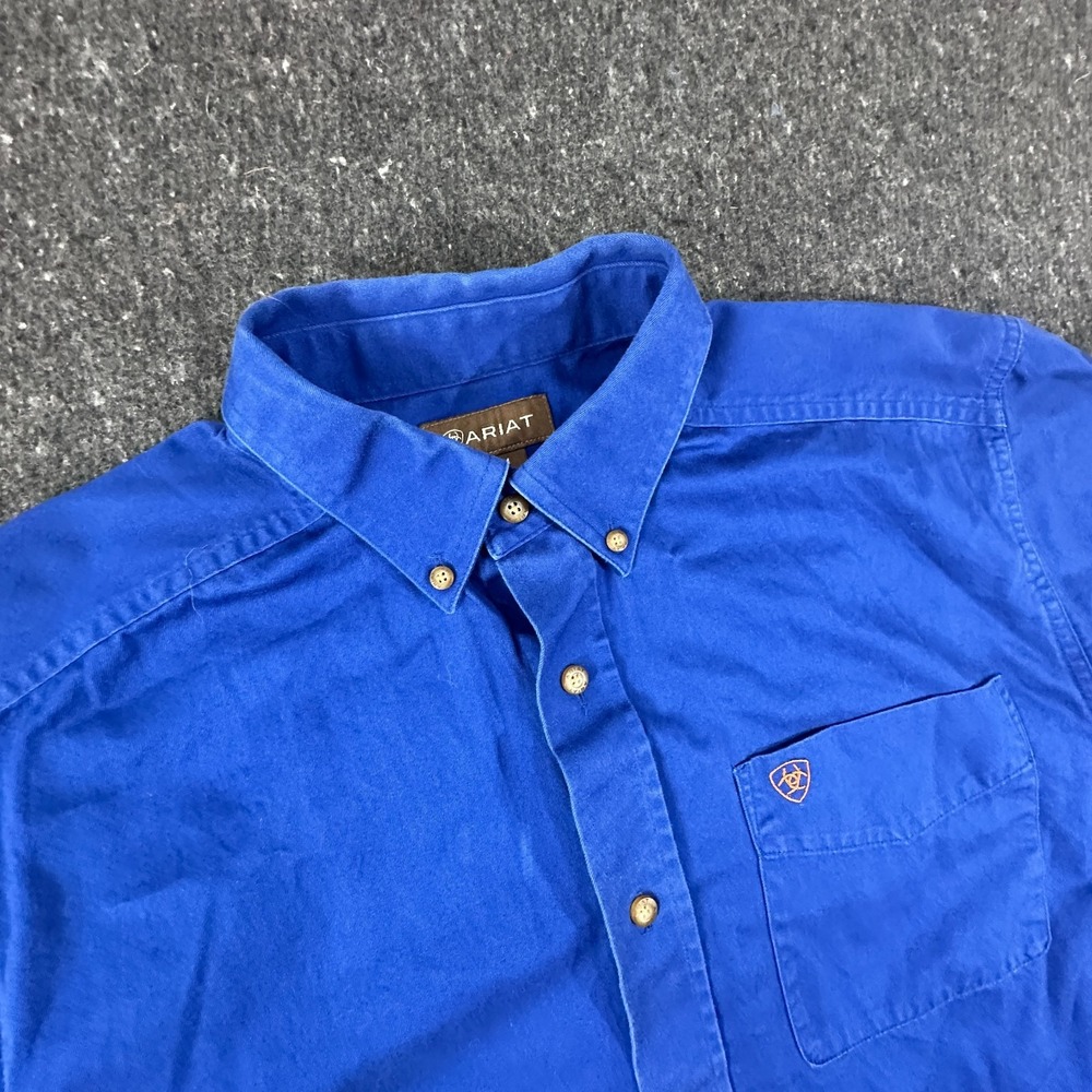 Ariat Solid Twill Classic Fit Button Down Long Sleeve Shirt Blue mens Size Med